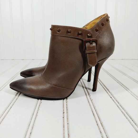 Enzo Angiolini Eapresly Brown Leather Stiletto Heels Studs Ankle Bootie E398 - Picture 3 of 15
